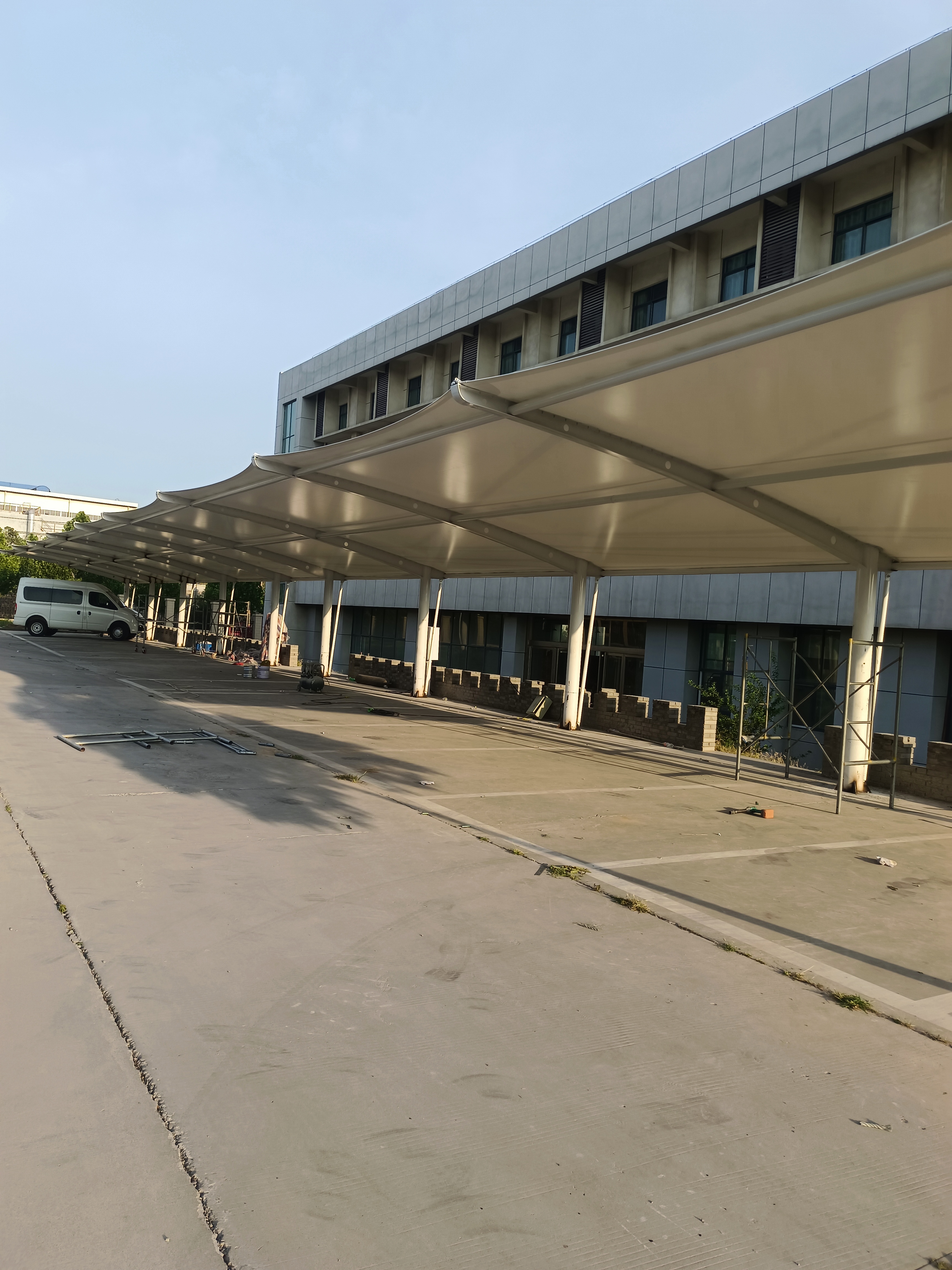 学校膜结构停车棚